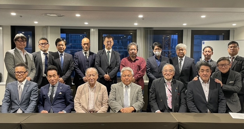 接骨院の療養費請求復委任団体の長が集まり、団体存続に関して話し合う有志の会を開催しました。